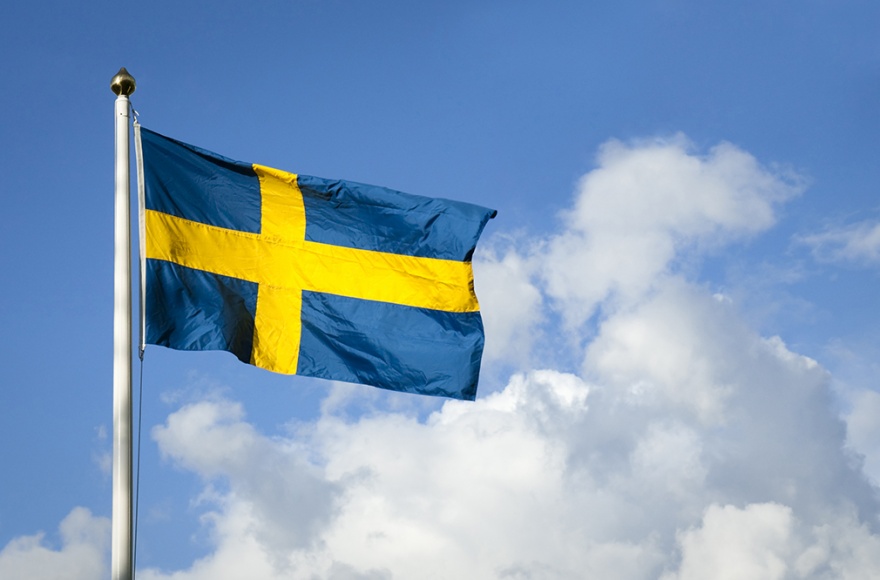 How are people with autism integrated in Sweden?